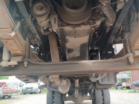 2004 Isuzu Forward (F-Series), белый, 3800000 рублей, вид 3