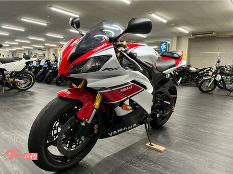 2013 Yamaha YZF-R6, белый, 750000 рублей, вид 5