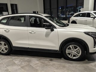 2025 Haval Jolion I Рестайлинг, белый, 2399000 рублей, вид 4