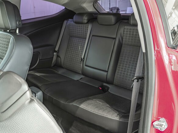 2013 Opel Astra GTC J Рестайлинг, красный - вид 9