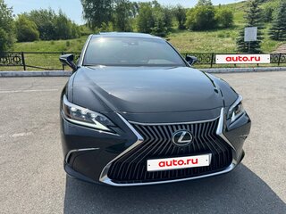 2020 Lexus ES 250 VII, чёрный, 5260000 рублей, вид 3