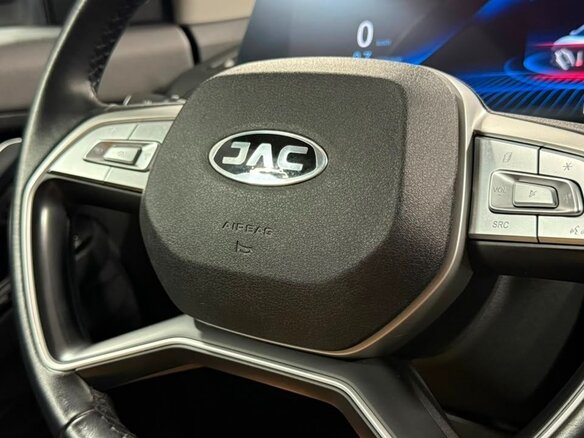 2022 JAC JS6, белый - вид 14