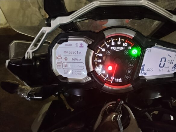2017 Triumph Tiger 1200, белый, 850000 рублей - вид 3