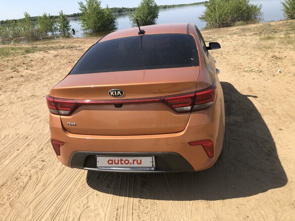 2019 Kia Rio IV, оранжевый, 1150000 рублей - вид 3