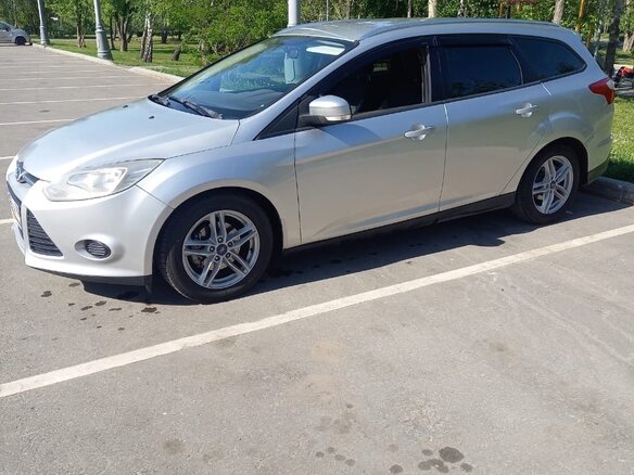 2013 Ford Focus III, серебристый, 850000 рублей - вид 4