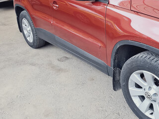 2009 Volkswagen Tiguan I, красный, 900000 рублей, вид 4