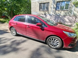 2011 Citroen C4 II, красный, 400000 рублей, вид 2