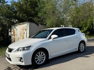 2013 Lexus CT 200h I, белый, 1600000 рублей, вид 2