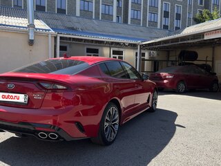 2018 Kia Stinger I, красный, 2900000 рублей, вид 2