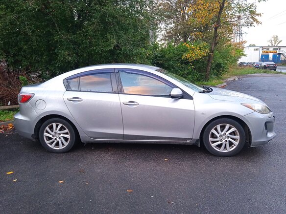 2011 Mazda 3 II (BL) Рестайлинг, серебристый, 730000 рублей - вид 1