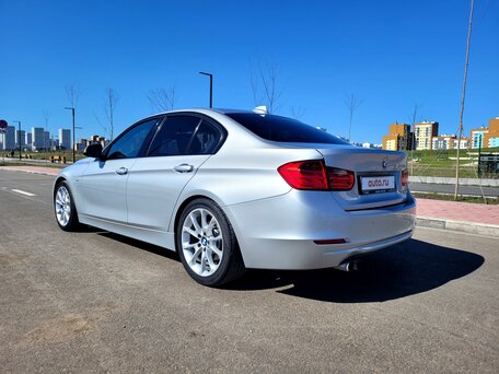 2011 BMW 3 серии 328i VI (F3x), серебристый, 1324999 рублей, вид 4