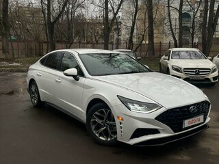 2020 Hyundai Sonata VIII (DN8), белый, 2000000 рублей, вид 3