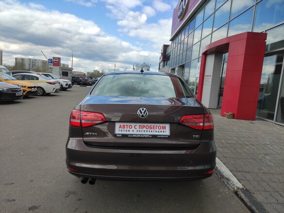 2015 Volkswagen Jetta VI Рестайлинг, коричневый - вид 5