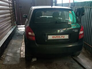 2010 Skoda Fabia II Рестайлинг, чёрный, 550000 рублей, вид 2