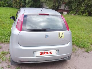 2007 Fiat Punto III Grande Punto, серебристый, 350000 рублей, вид 3