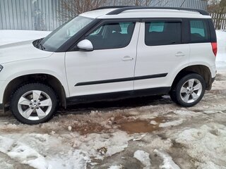 2014 Skoda Yeti I Рестайлинг, белый, 950000 рублей, вид 5