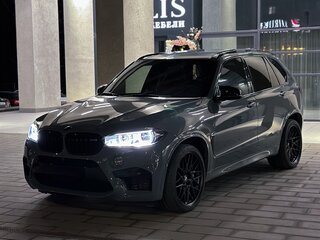 2018 BMW X5 M II (F85), серый, 6000000 рублей, вид 3