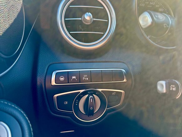 2018 Mercedes-Benz C-Класс 220 BlueTEC IV (W205), белый, 2400000 рублей - вид 22
