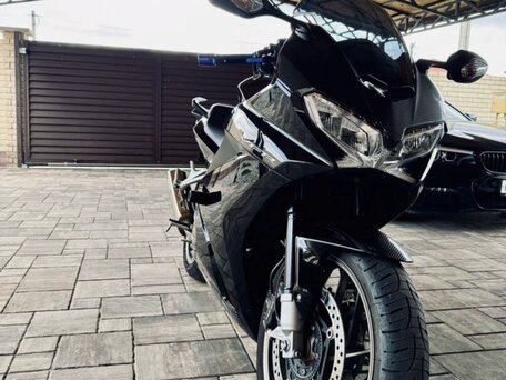 2014 Honda VFR 800, чёрный, 770000 рублей, вид 1