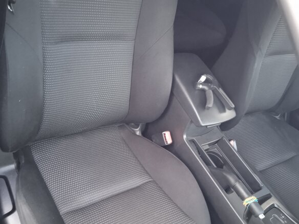 2011 Mazda 3 II (BL) Рестайлинг, серебристый, 730000 рублей - вид 16