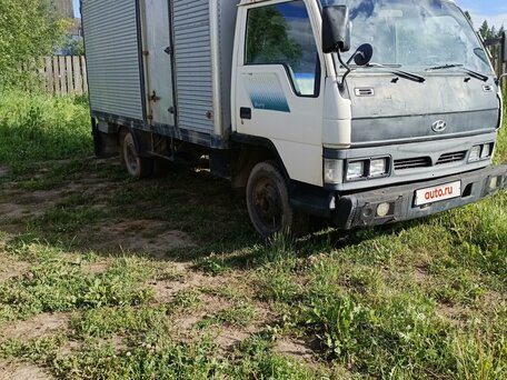 1998 Hyundai e-Mighty, белый, 450000 рублей, вид 2
