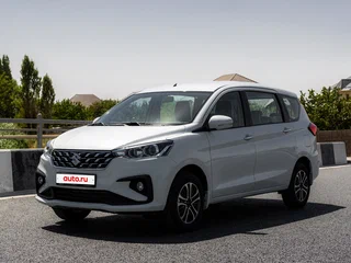 2022 Suzuki Ertiga II Рестайлинг, белый, 1850000 рублей, вид 1