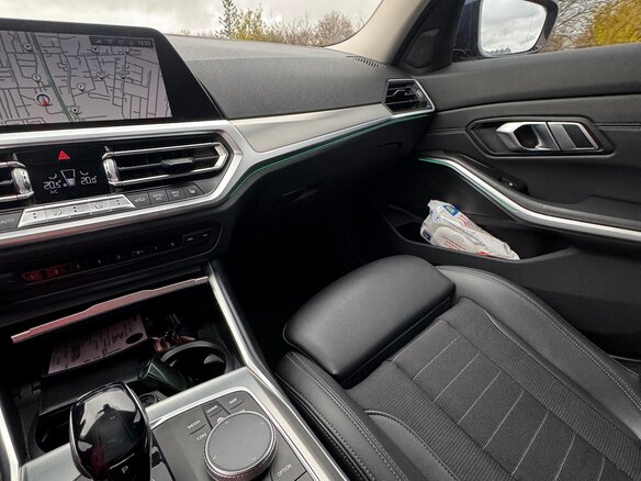 2020 BMW 3 серии 318d VII (G2x), синий, 3200000 рублей - вид 3