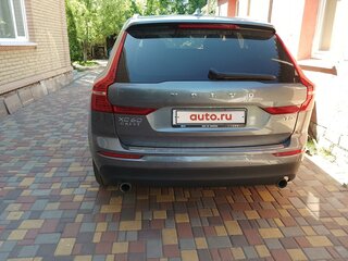2020 Volvo XC60 II, серый, 4350000 рублей, вид 2