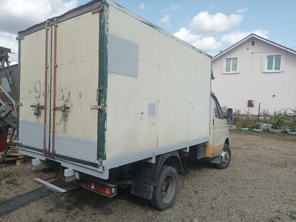 2000 ГАЗ ГАЗель (3302), жёлтый, 830000 рублей - вид 6