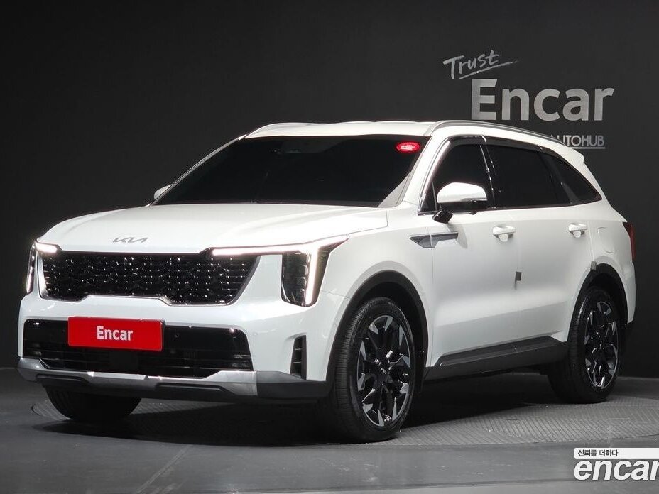 Открыть фотографии: Kia Sorento IV Рестайлинг