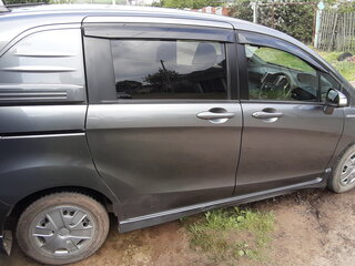 2011 Honda Freed Spike I Рестайлинг, серый, 999000 рублей, вид 3