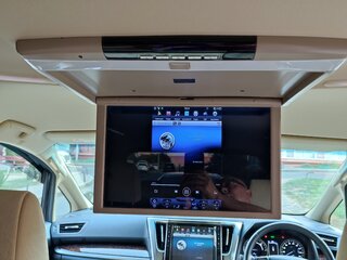 2018 Toyota Alphard III Рестайлинг, чёрный, 4600000 рублей, вид 4