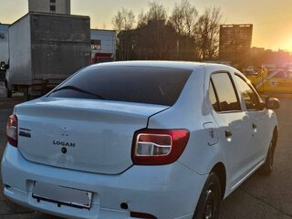 2017 Renault Logan II, белый, 480000 рублей, вид 5
