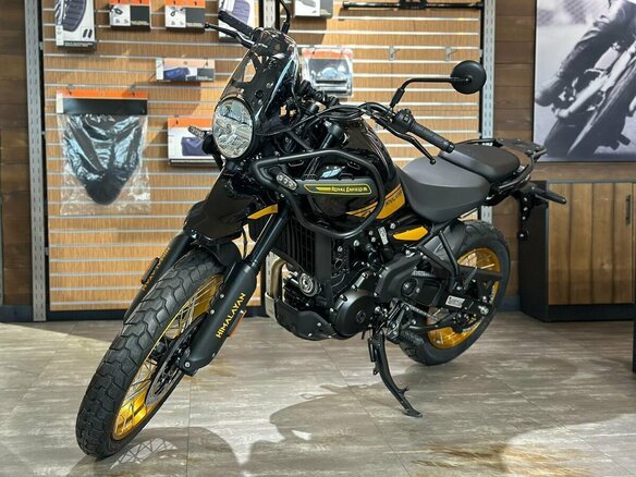 2025 Royal Enfield Himalayan, чёрный, 599000 рублей - вид 19