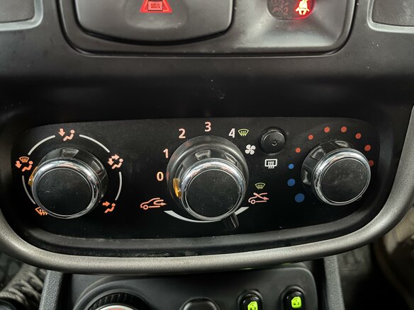 2014 Renault Duster I, белый, 950000 рублей - вид 8