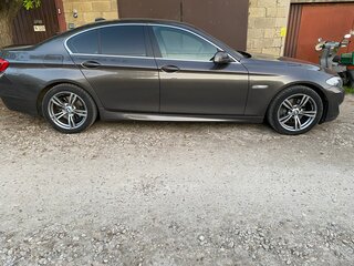 2010 BMW 5 серии 525d VI (F10/F11/F07), бежевый, 1800000 рублей, вид 2