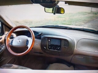1996 Ford Expedition I, бежевый, 1100000 рублей, вид 4