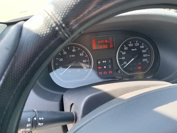 2016 Nissan Almera III (G15), серебристый, 875000 рублей