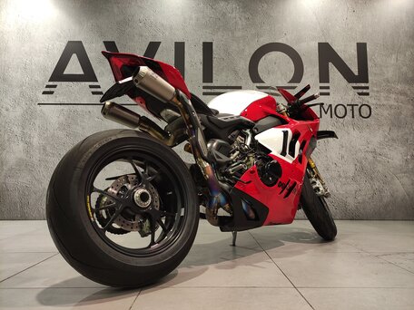 2024 Ducati Panigale V4, красный, 5000000 рублей, вид 3