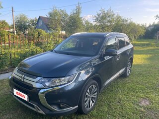 2019 Mitsubishi Outlander III Рестайлинг 3, синий, 2290000 рублей, вид 2