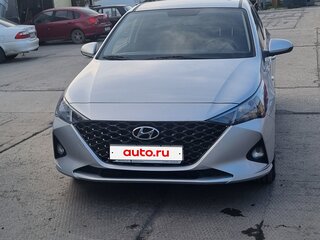 2021 Hyundai Solaris II Рестайлинг, серый, 1678000 рублей, вид 1