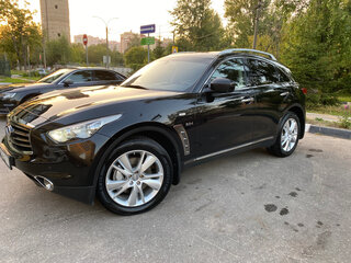 2014 Infiniti QX70, чёрный, 2750000 рублей, вид 2