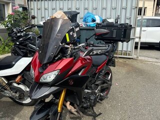 2015 Yamaha MT-09 Tracer (FJ-09), красный, 690000 рублей, вид 2