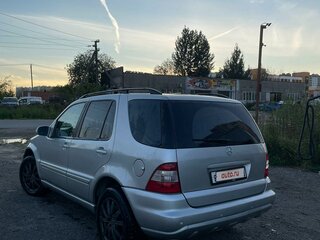 2002 Mercedes-Benz M-Класс 270 I (W163) Рестайлинг, серебристый, 780000 рублей, вид 5