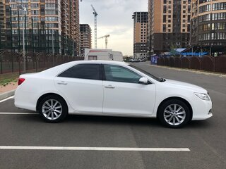 2014 Toyota Camry Japan Market VII (XV50), белый, 1590000 рублей, вид 1
