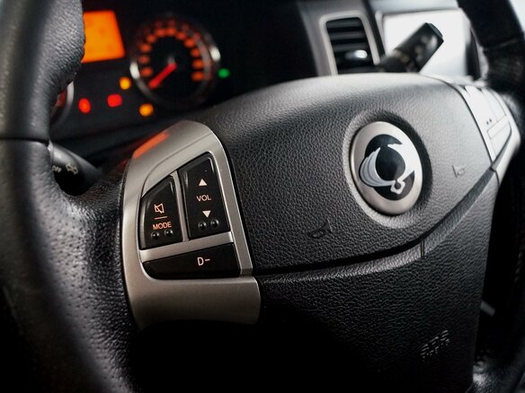 2011 SsangYong Actyon II, белый - вид 23