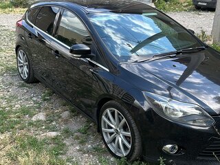 2012 Ford Focus III, чёрный, 900000 рублей, вид 3