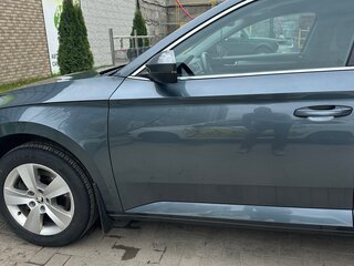 2019 Skoda Superb III, серый, 1820000 рублей, вид 3