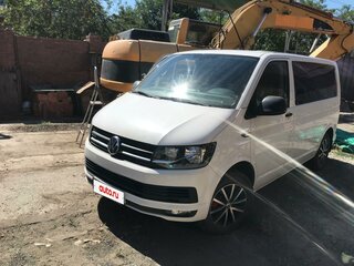 2017 Volkswagen Multivan T6, белый, 3200000 рублей, вид 1