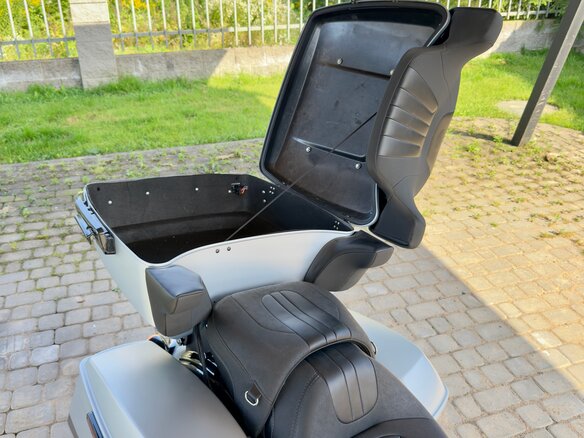 2017 Harley-Davidson Road Glide Special, серебристый, 1900000 рублей - вид 16